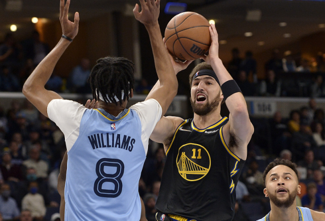 贝林厄姆复出首秀出彩,密尔沃基雄鹿主场鏖战北京国安,豪取20连胜的简单介绍